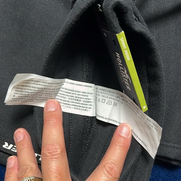 Holister California skinny Jogger size medium - Picture 6 of 8